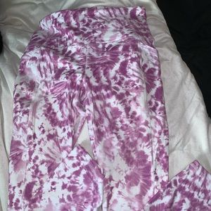 RBX Brand Leggings Size Medium Purple Tie Dye